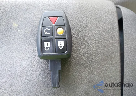 2007 Volvo S40 2.4I z USA, uszkodzony, nr VIN YV1MS382172313179